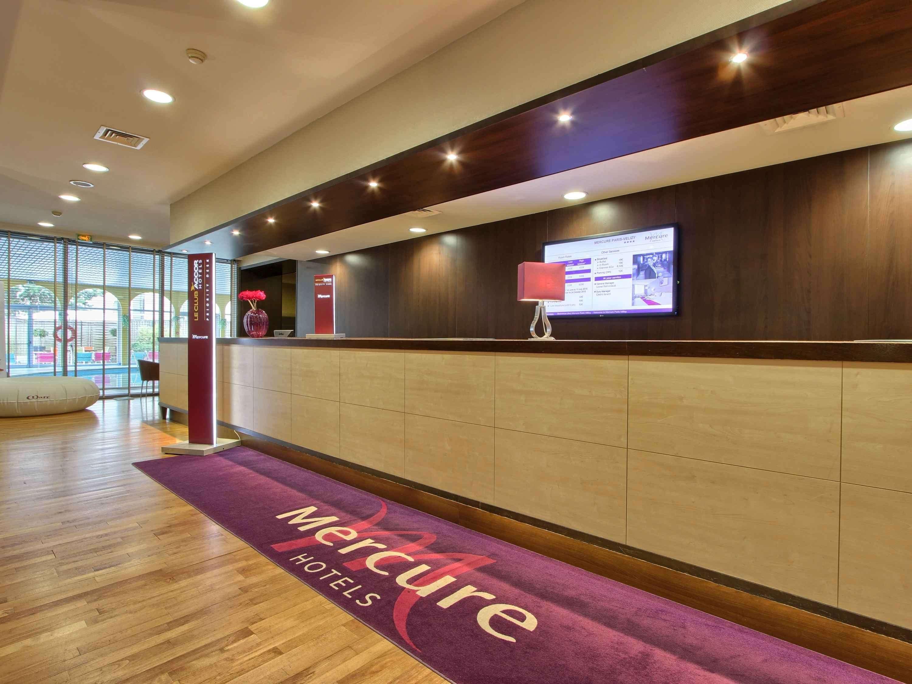 Mercure Paris Velizy Hotel Bagian luar foto