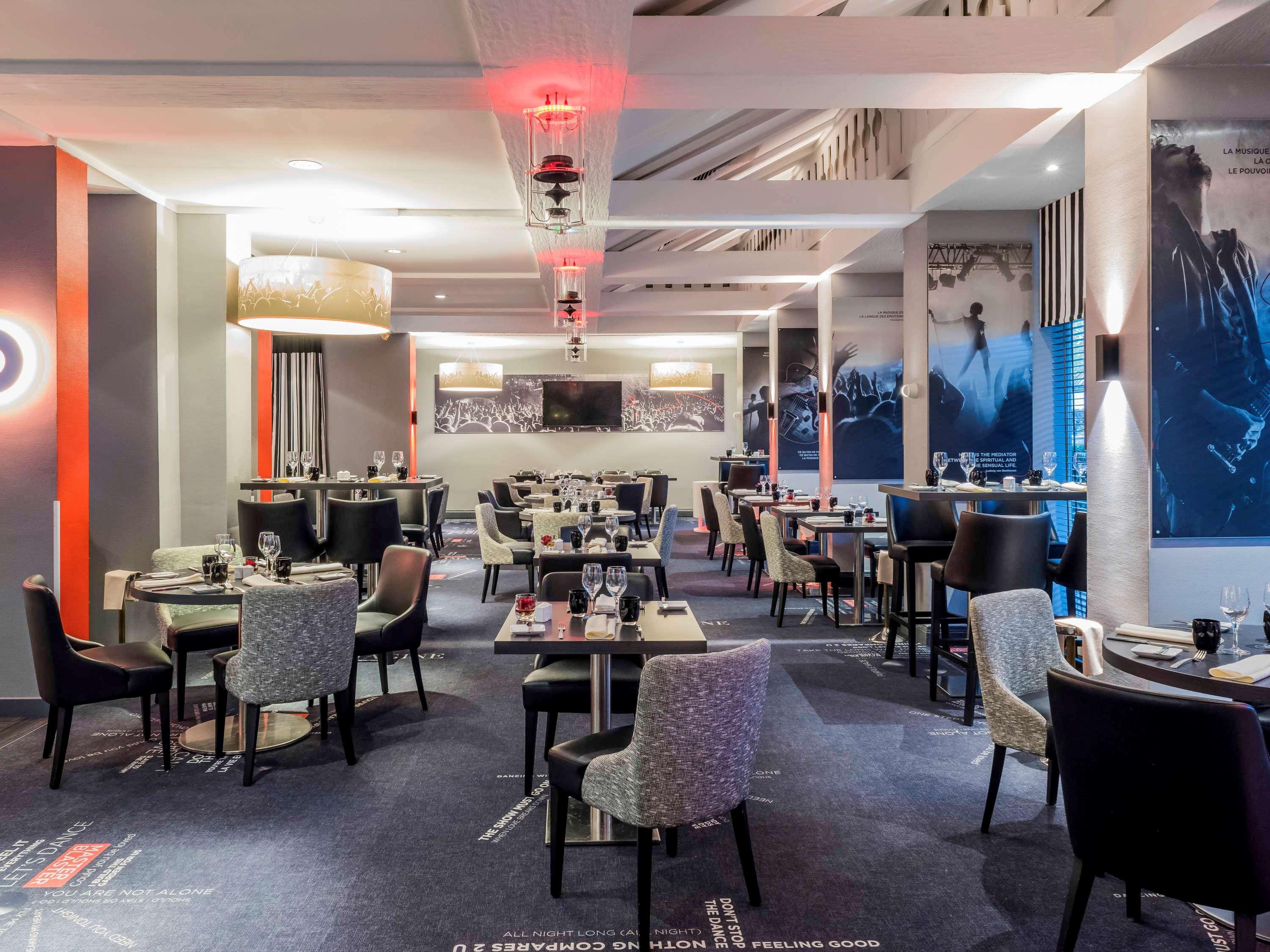 Mercure Paris Velizy Hotel Bagian luar foto